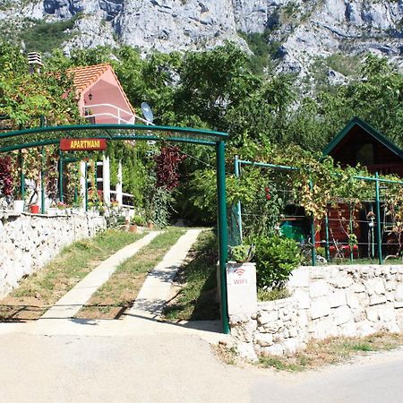 Holiday Village Ostrog Никшич Экстерьер фото