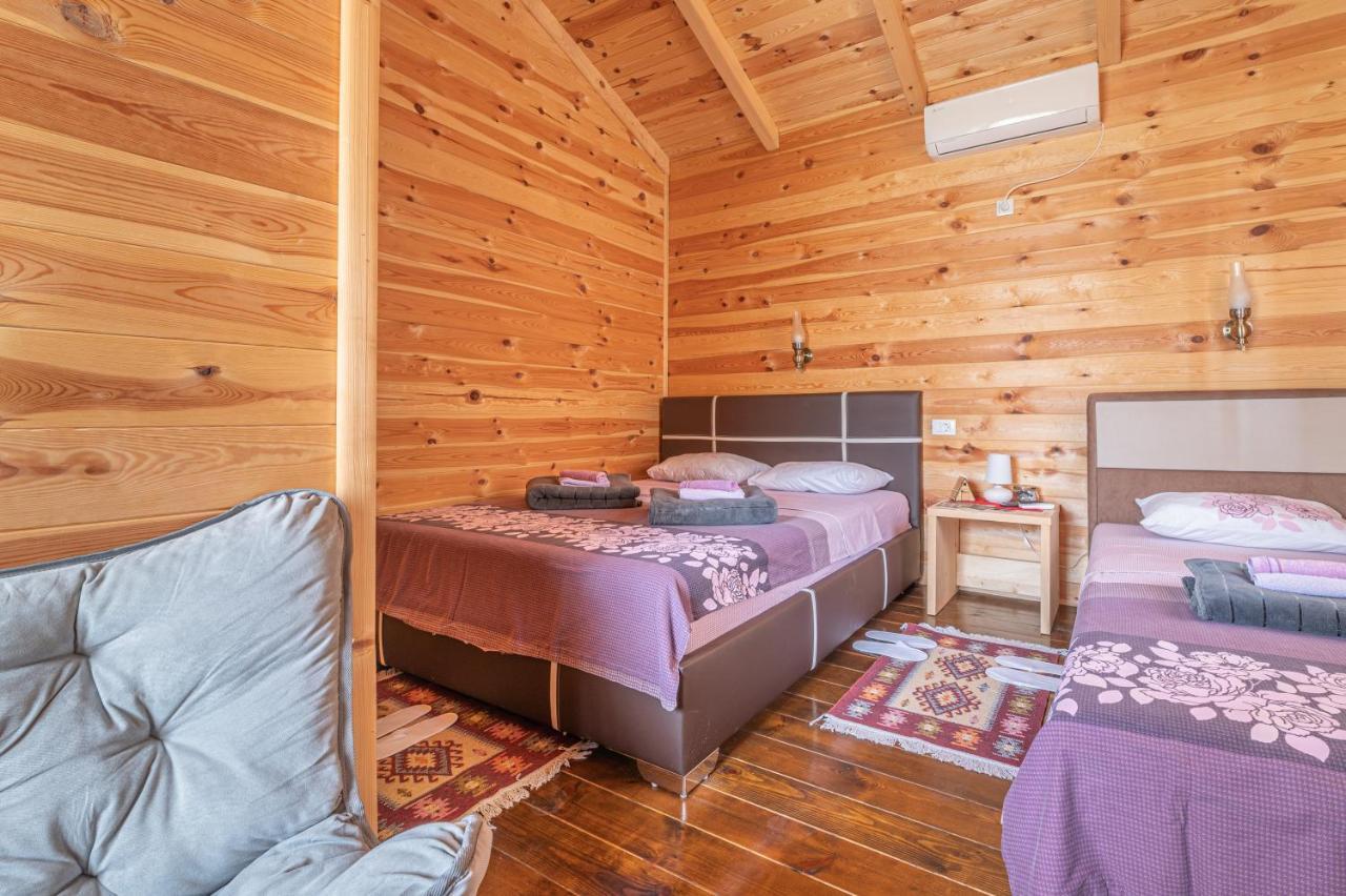 Holiday Village Ostrog Никшич Экстерьер фото